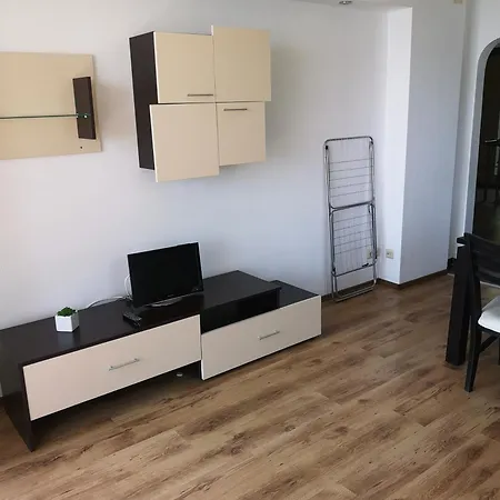 Seaview Complex Karia12 קברנה