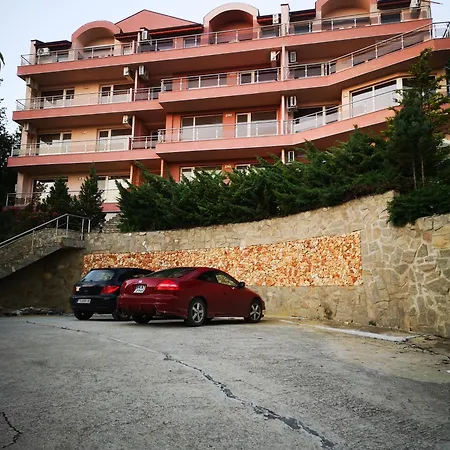 Seaview Complex Karia12 *